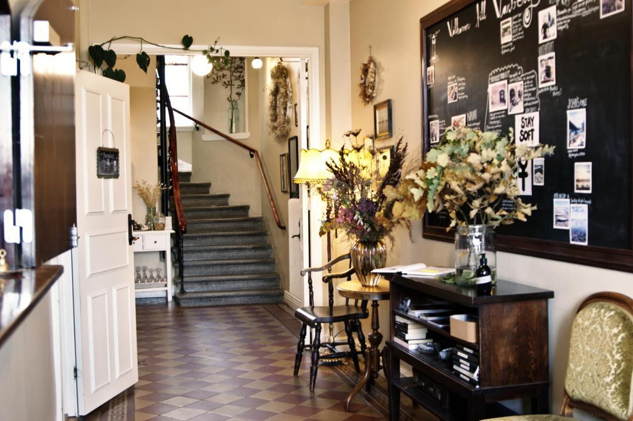 Okens Bed & Breakfast Varberg Exterior photo