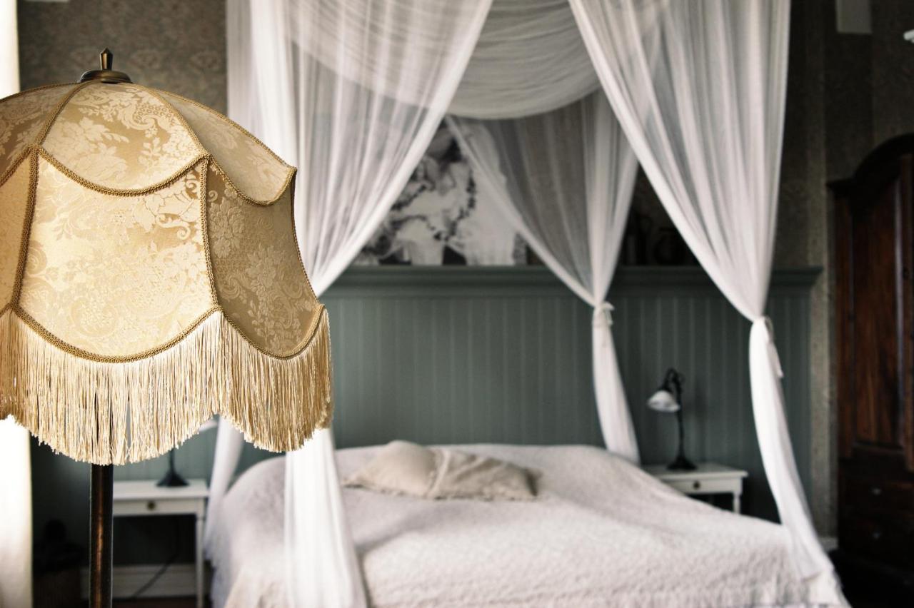 Okens Bed & Breakfast Varberg Exterior photo