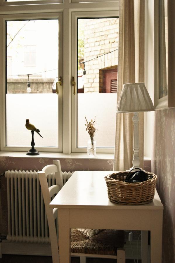 Okens Bed & Breakfast Varberg Exterior photo