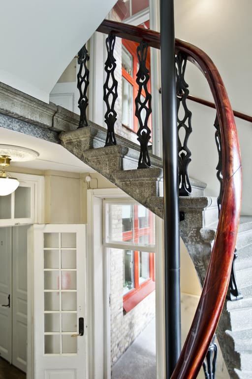 Okens Bed & Breakfast Varberg Exterior photo